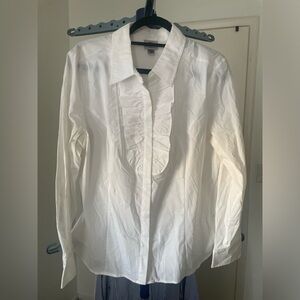 Worthington Women’s White Ruffled Long Sleeve button down Blouse